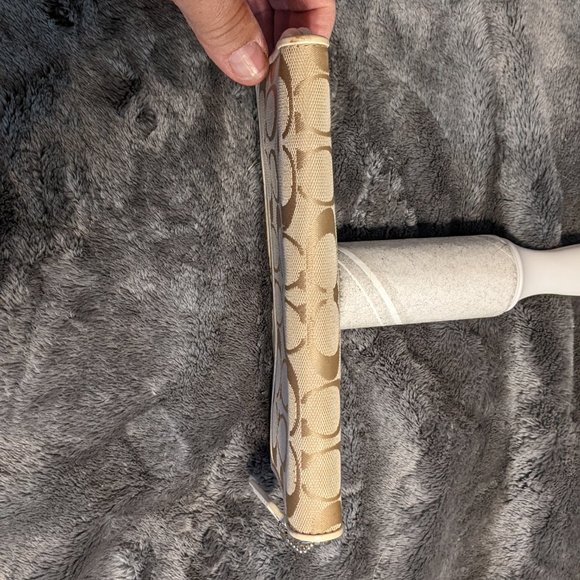 Signature Coach Accordion Wallet - Picture 5 of 8